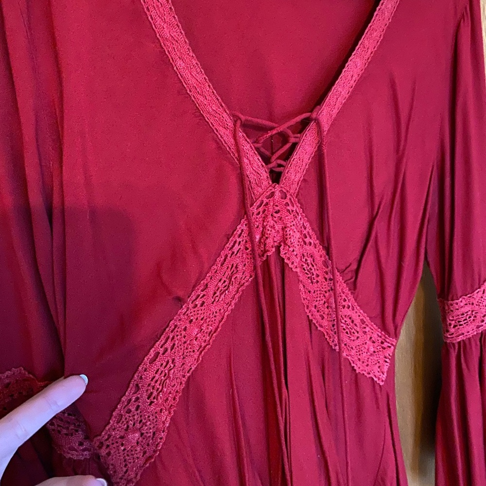 Red Dress 🔺 - Picture 3 of 6